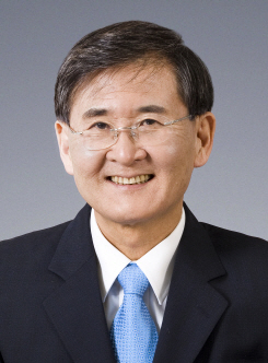President Steve Kang